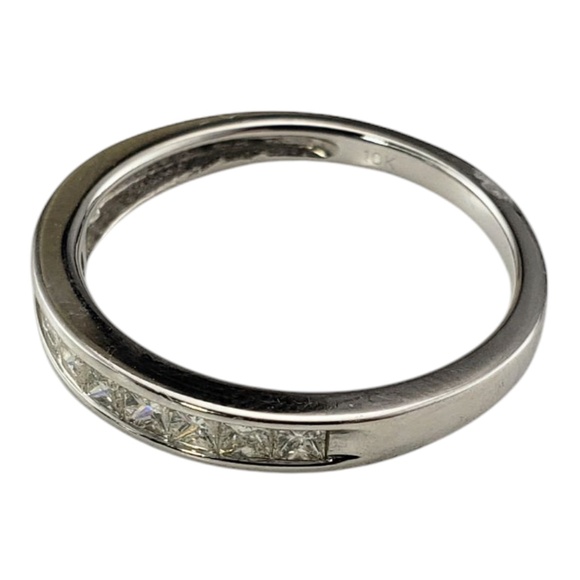 10 Karat White Gold Princess Cut Diamond Band Ring Size 7 #21238 - Picture 3 of 8